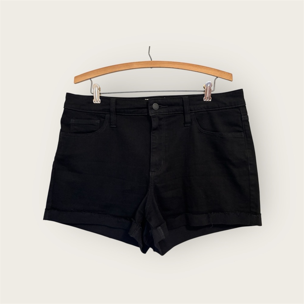 Universal Thread High Rise Midi Shorts - Picture 1 of 7